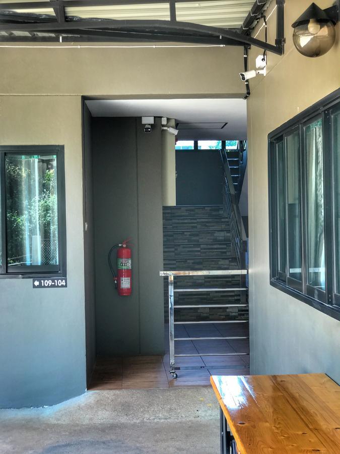 The Rabbit House Hotel Thong Pha Phum Exterior photo